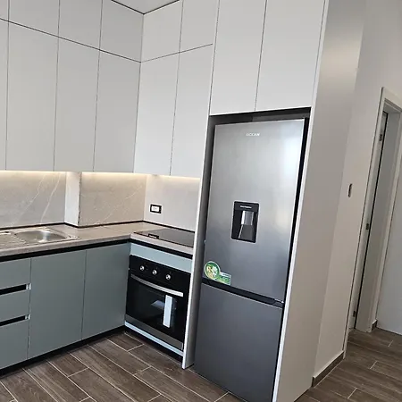 Bright Steps From The Shore Apartman Qerret (Kavaje)