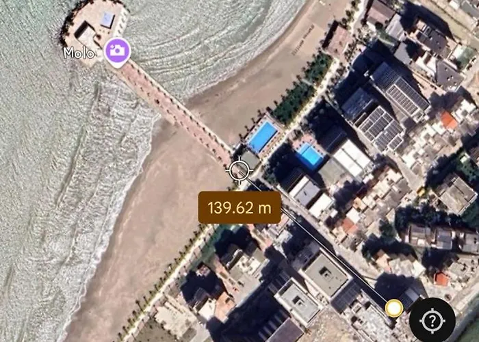 Apartman Bright Steps From The Shore